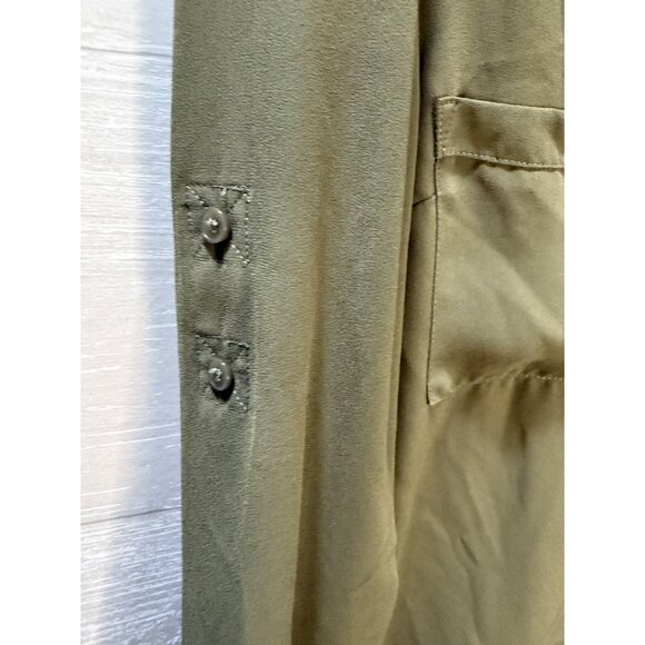 Express Olive Green Button-Up Blouse With Front Pockets & Roll-Tab Sleeves Women - Picture 4 of 10